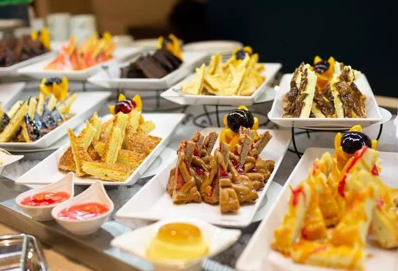 Fotos del hotel Holiday Suites Al Aziziah:  4