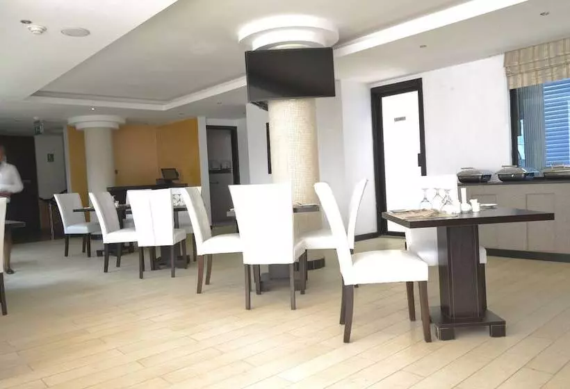 Fotos del hotel La Maison Royale:  24