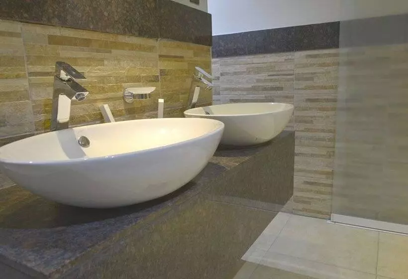 Fotos del hotel La Maison Royale:  12