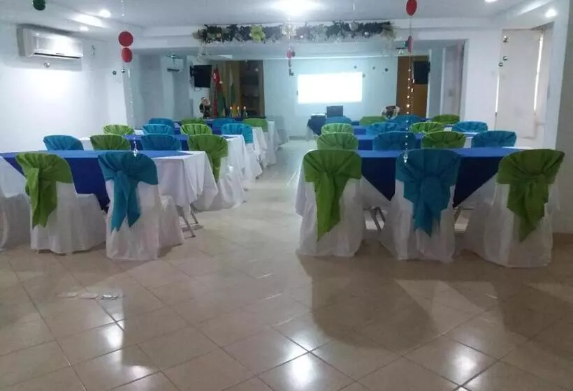 Fotos del hotel Tumburagua Inn Ltda:  11