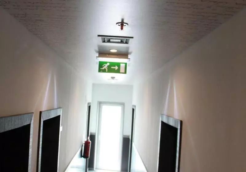 Fotos del hotel José Régio:  9