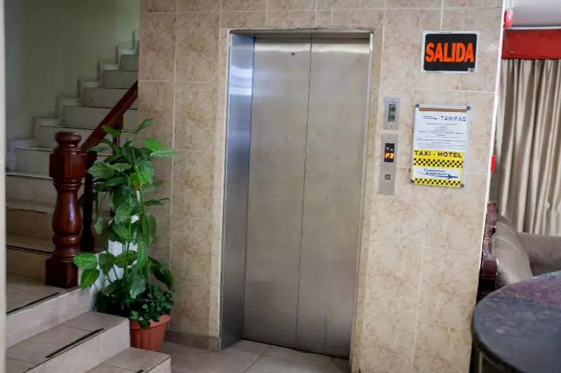 Fotos del hotel Latino:  3