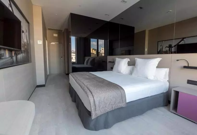 Negresco Princess 4 Sup