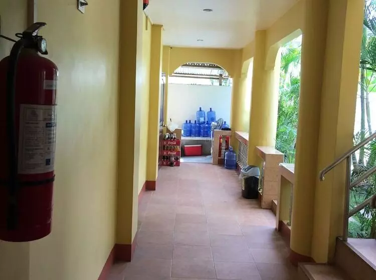 Fotos del hotel Cherrys Home Too Inland Resort:  4