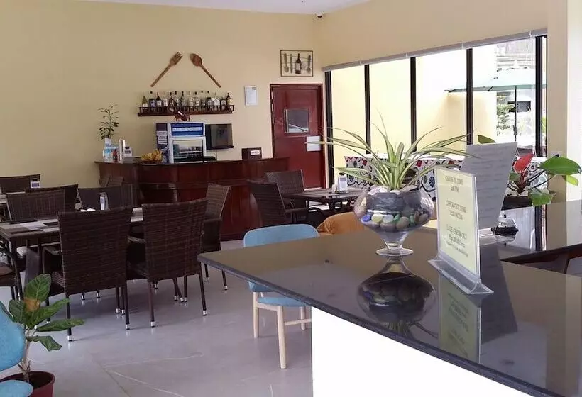 Fotos del hotel Cherrys Home Too Inland Resort:  11