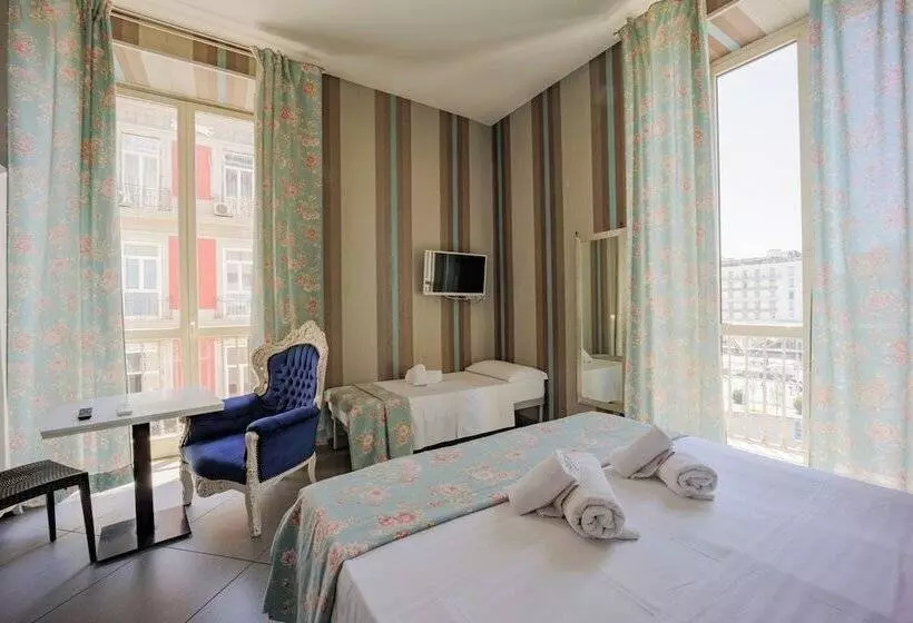 Fotos del hotel New Sayonara:  17