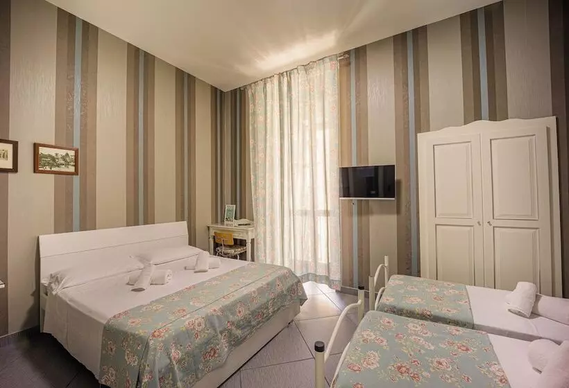 Fotos del hotel New Sayonara:  15