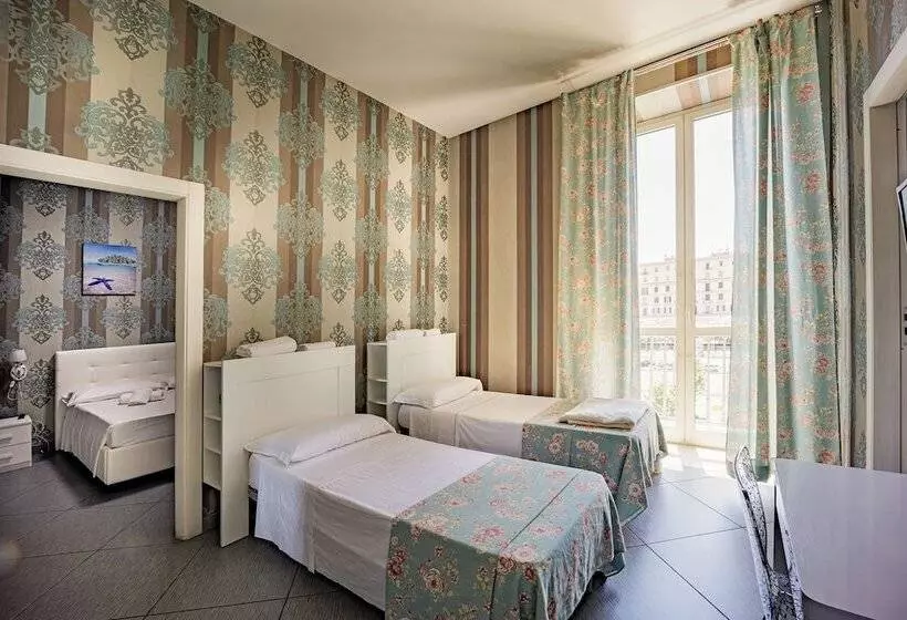 Fotos del hotel New Sayonara:  22