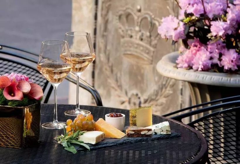 Fotos del hotel The Towers At Lotte New York Palace:  8