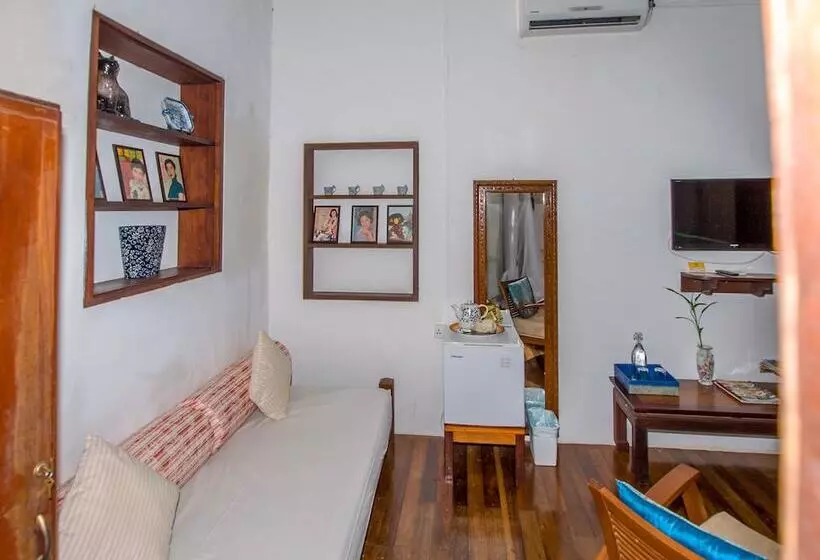 Fotos del hotel Noordin Street House:  12