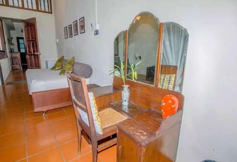 Fotos del hotel Noordin Street House:  23