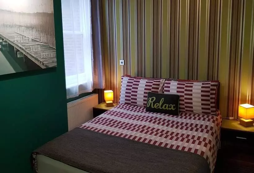 Fotos del hotel Robin 7 Lodge City Centre:  22