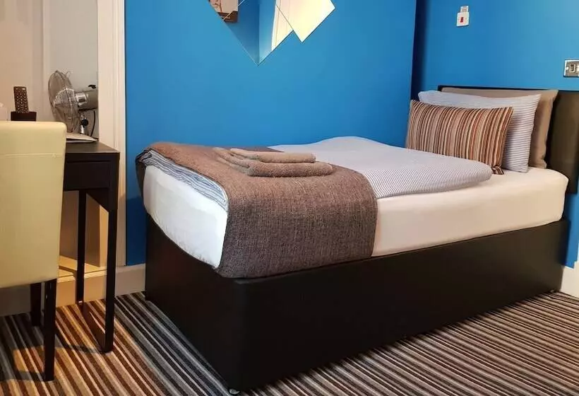 Fotos del hotel Robin 7 Lodge City Centre:  12