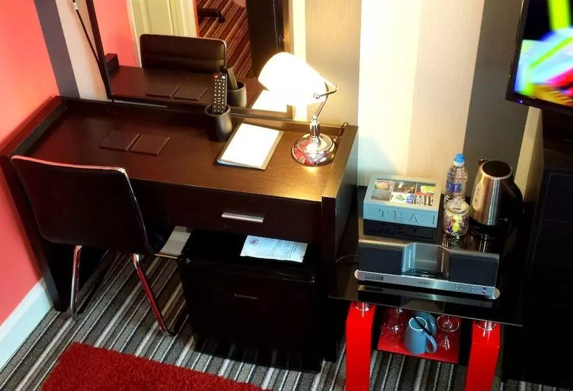 Robin 7 Lodge City Centre