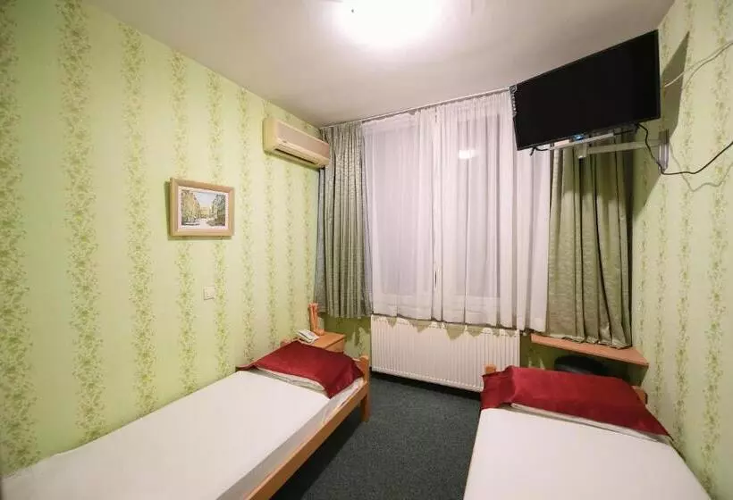 Fotos del hotel Slodes:  21