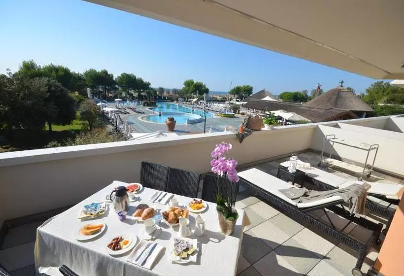 Fotos del hotel Apart Holiday:  12