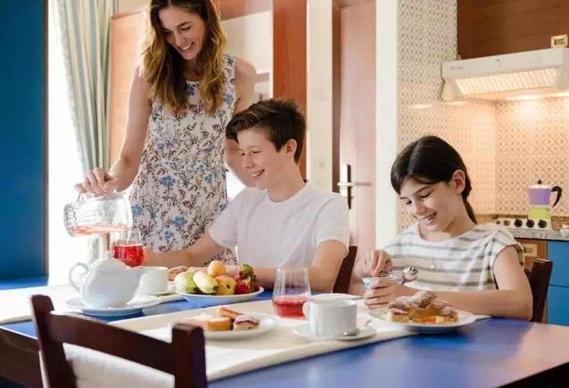 Fotos del hotel Apart Holiday:  7