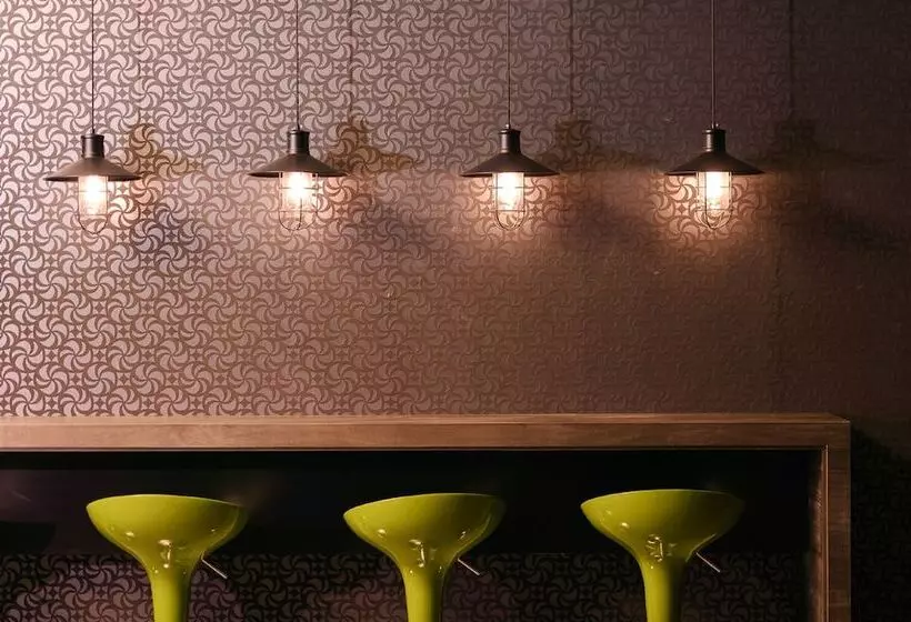 Fotos del hotel Kiwi Express Hotel  Jiuru Rd:  5