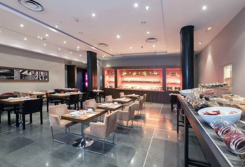 Fotos del hotel Pavillon Regent Petite France:  2