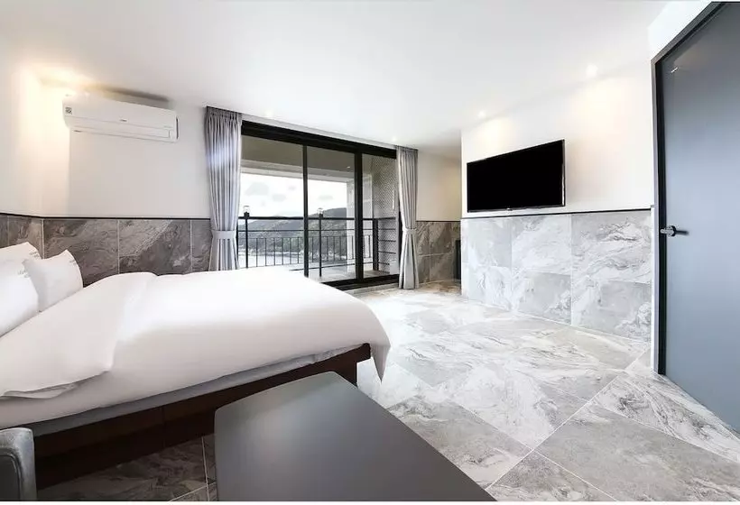 Fotos del hotel Radiance:  15