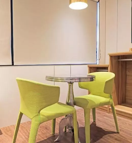 Fotos del hotel Quarantine    Relax Ii:  12