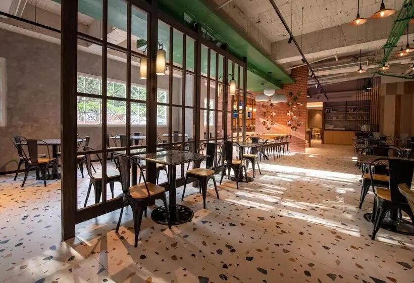 Fotos del hotel Kindness Hotel Xiong Zhong Branch:  16