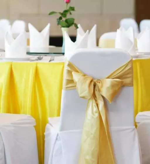 Fotos del hotel Golden Crown Grand:  25