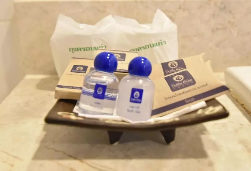 Fotos del hotel Golden Crown Grand:  9