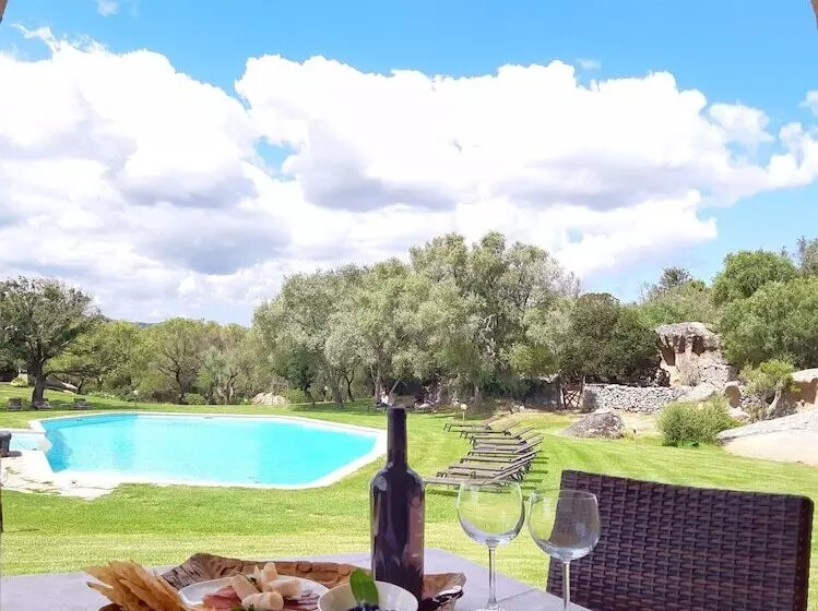 Fotos del hotel Tenuta Pilastru:  19