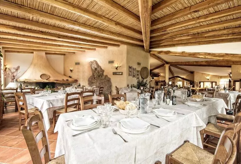 Fotos del hotel Tenuta Pilastru:  3