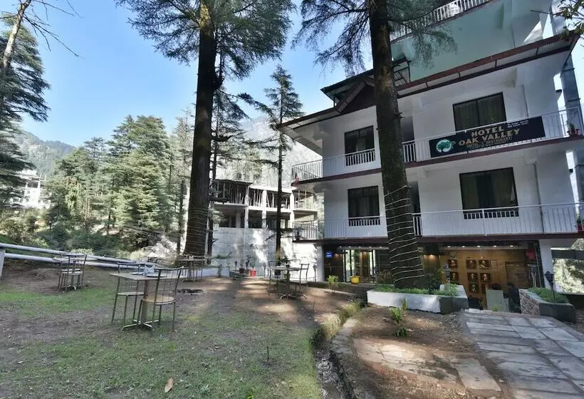 Fotos del hotel Oyo Rooms Devdar Valley:  20