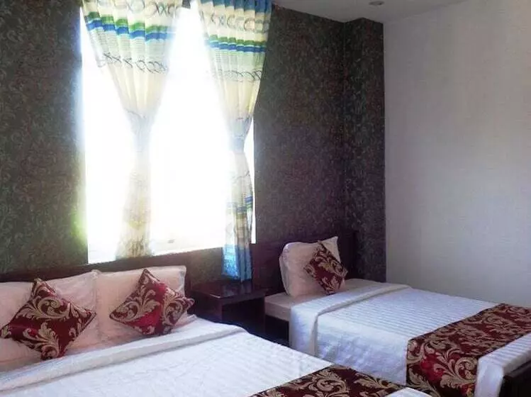 Fotos del hotel Thi Long Phung:  19