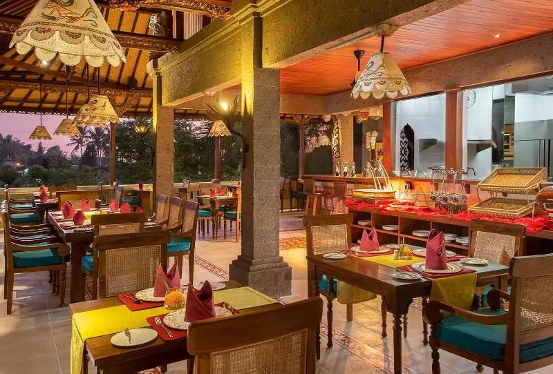 Fotos del hotel Dwaraka The Royal Villas:  11