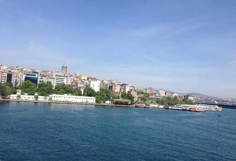 Fotos del hotel Görür:  15