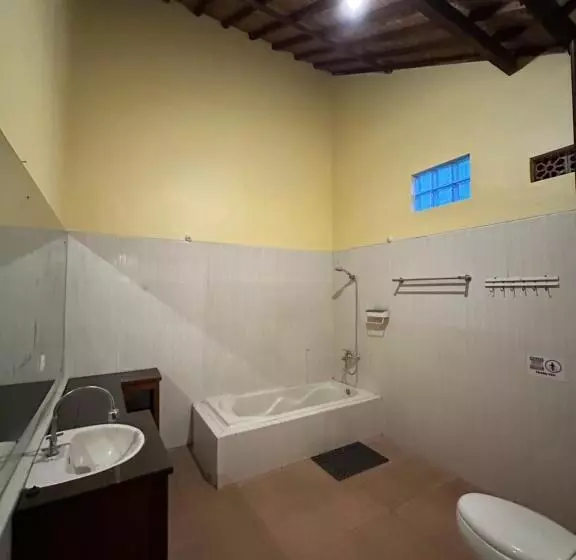 Fotos del hotel Kampoeng Joglo Abangan Ubud:  4