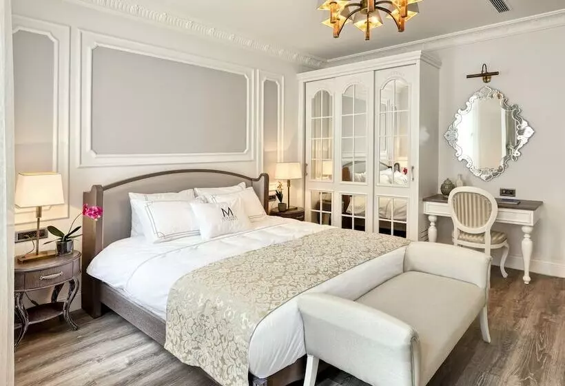 Fotos del hotel Mirrors:  11