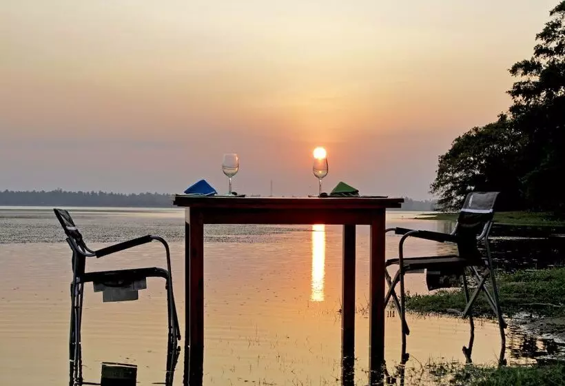 Fotos del hotel The Yala Adventure:  6