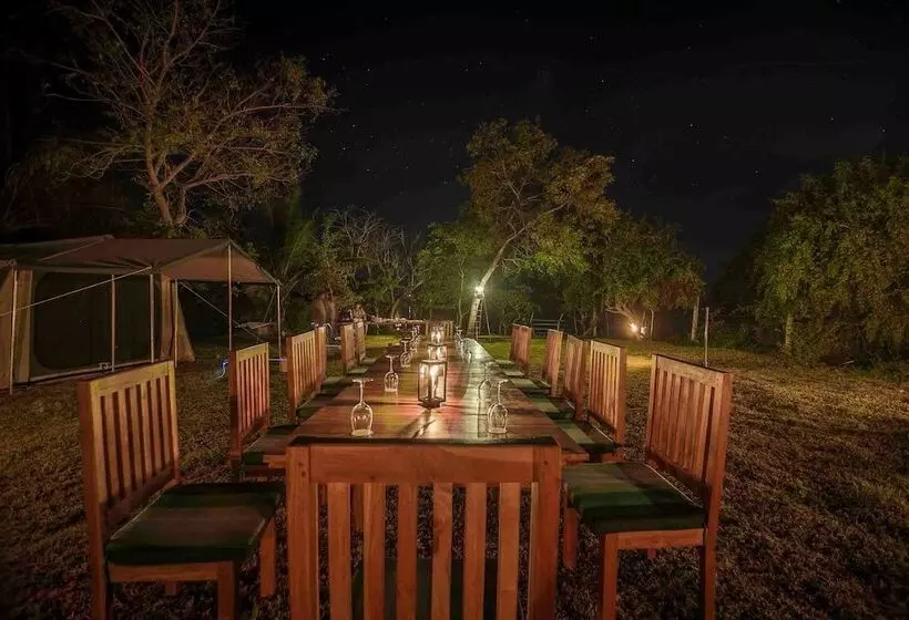 Fotos del hotel The Yala Adventure:  4