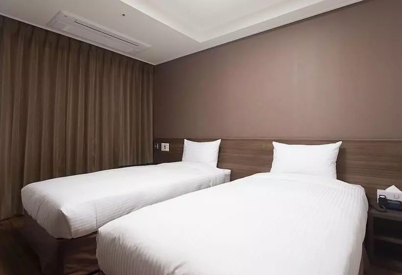 Fotos del hotel Urban Place Gangnam:  12