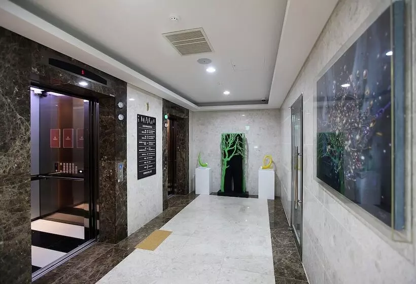 Fotos del hotel Urban Place Gangnam:  13