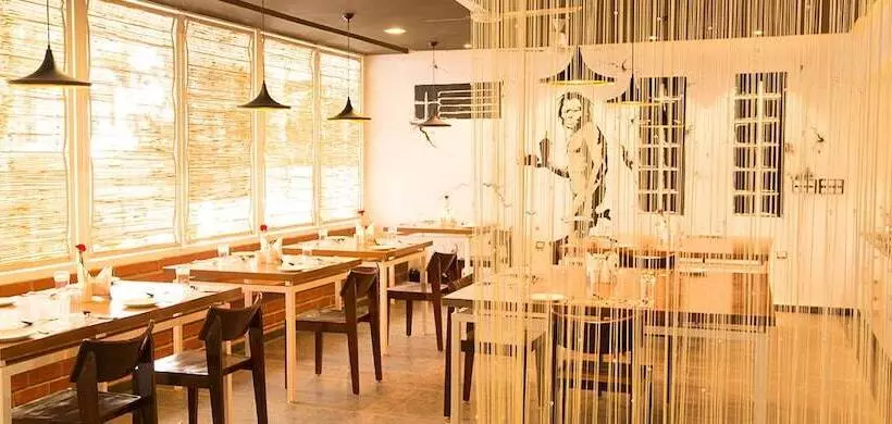 Fotos del hotel Vinaya Royal Inn:  16