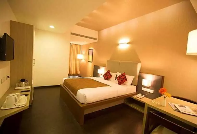 Fotos del hotel Vinaya Royal Inn:  15