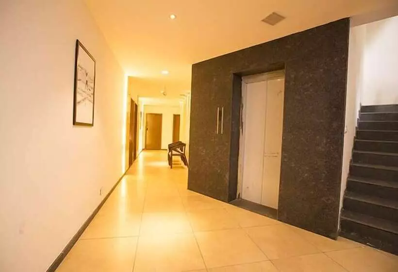 Fotos del hotel Vinaya Royal Inn:  11