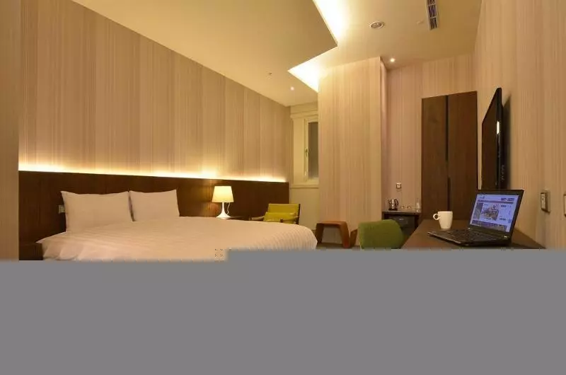 Airline Inn Green Park Way