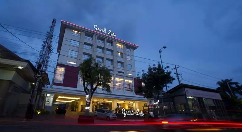 Fotos del hotel Grand Zuri Malioboro:  9