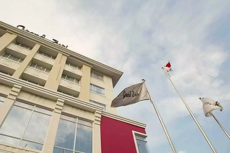 Fotos del hotel Grand Zuri Malioboro:  8