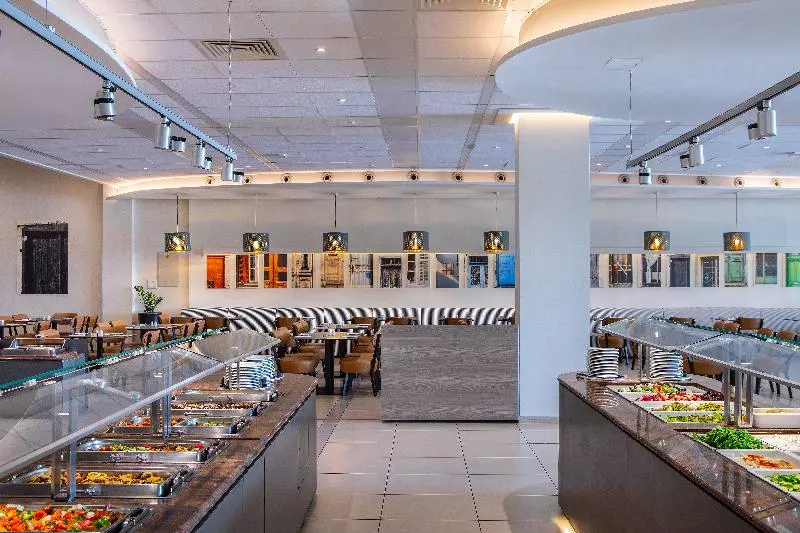 Fotos del hotel Mayfair Gardens:  17