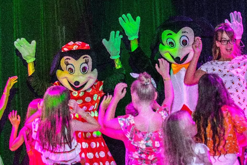 Fotos del hotel Mayfair Gardens:  14