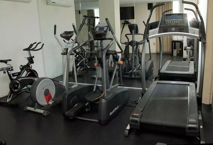 Fotos del hotel Vista Inn Premium:  3