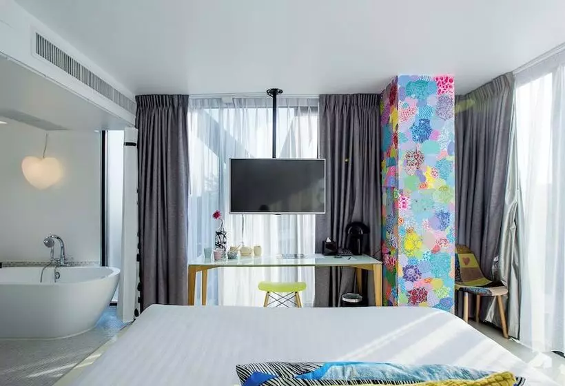 Art Mai Gallery Nimman  Chiang Mai